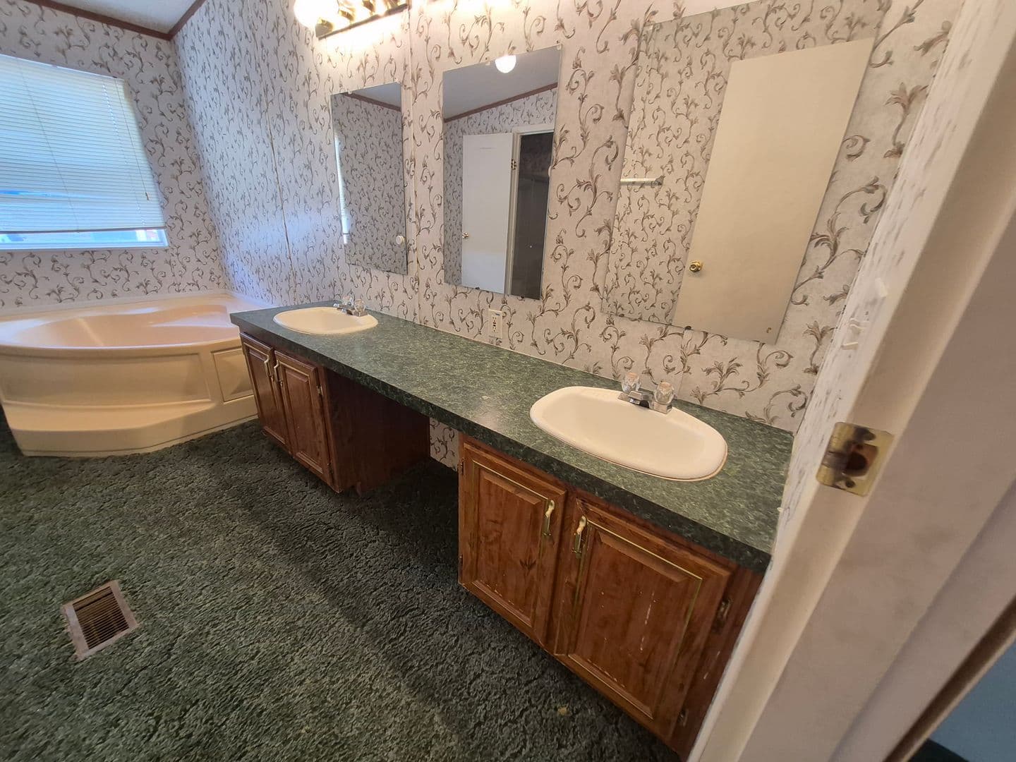 SAN ANTONIO House: 7500 PARADISE RD #55