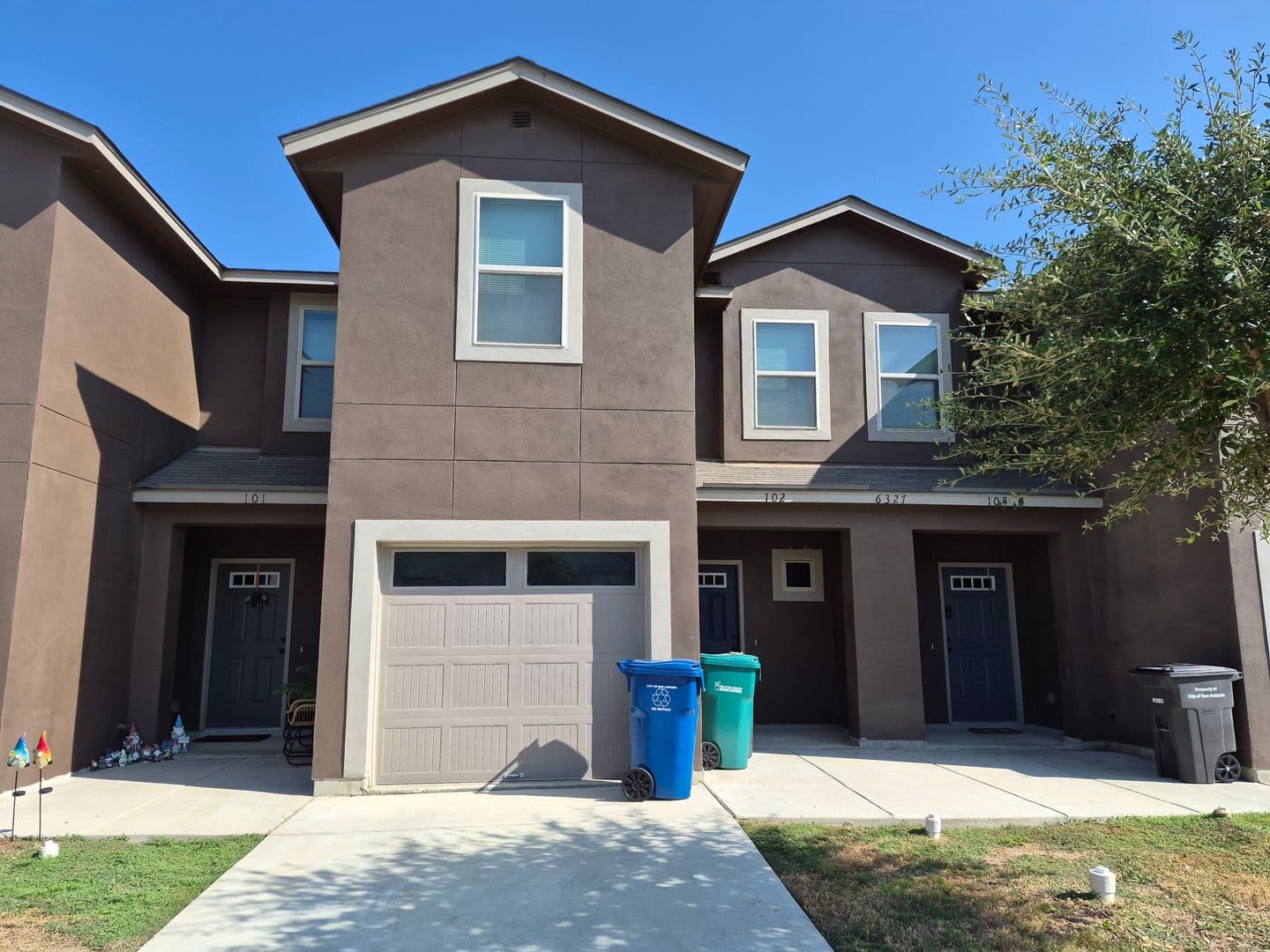 SAN ANTONIO House: 6327 LUGLIO LANE #102