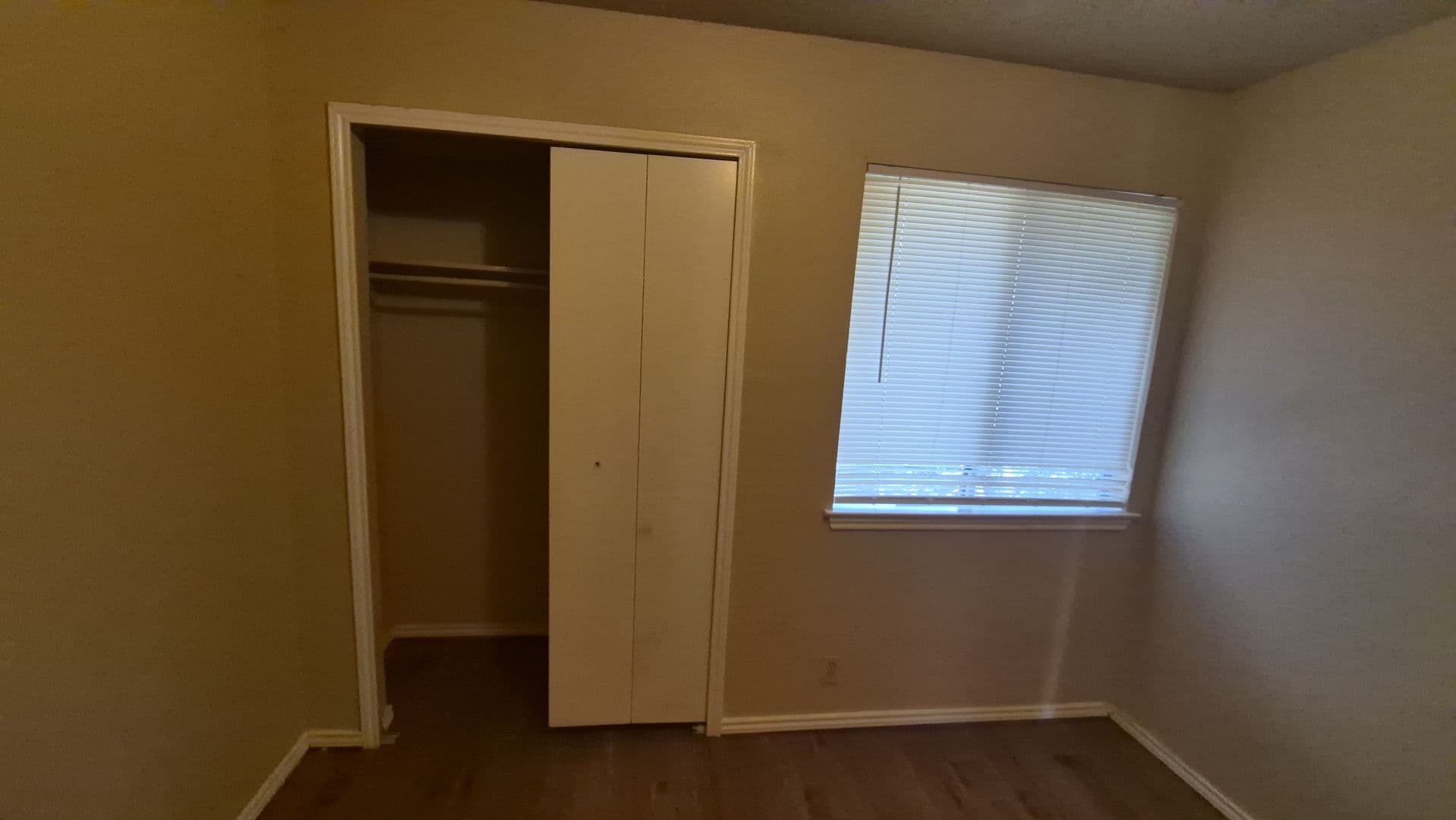 SAN ANTONIO House: 5201 MEADOWFIELD #4