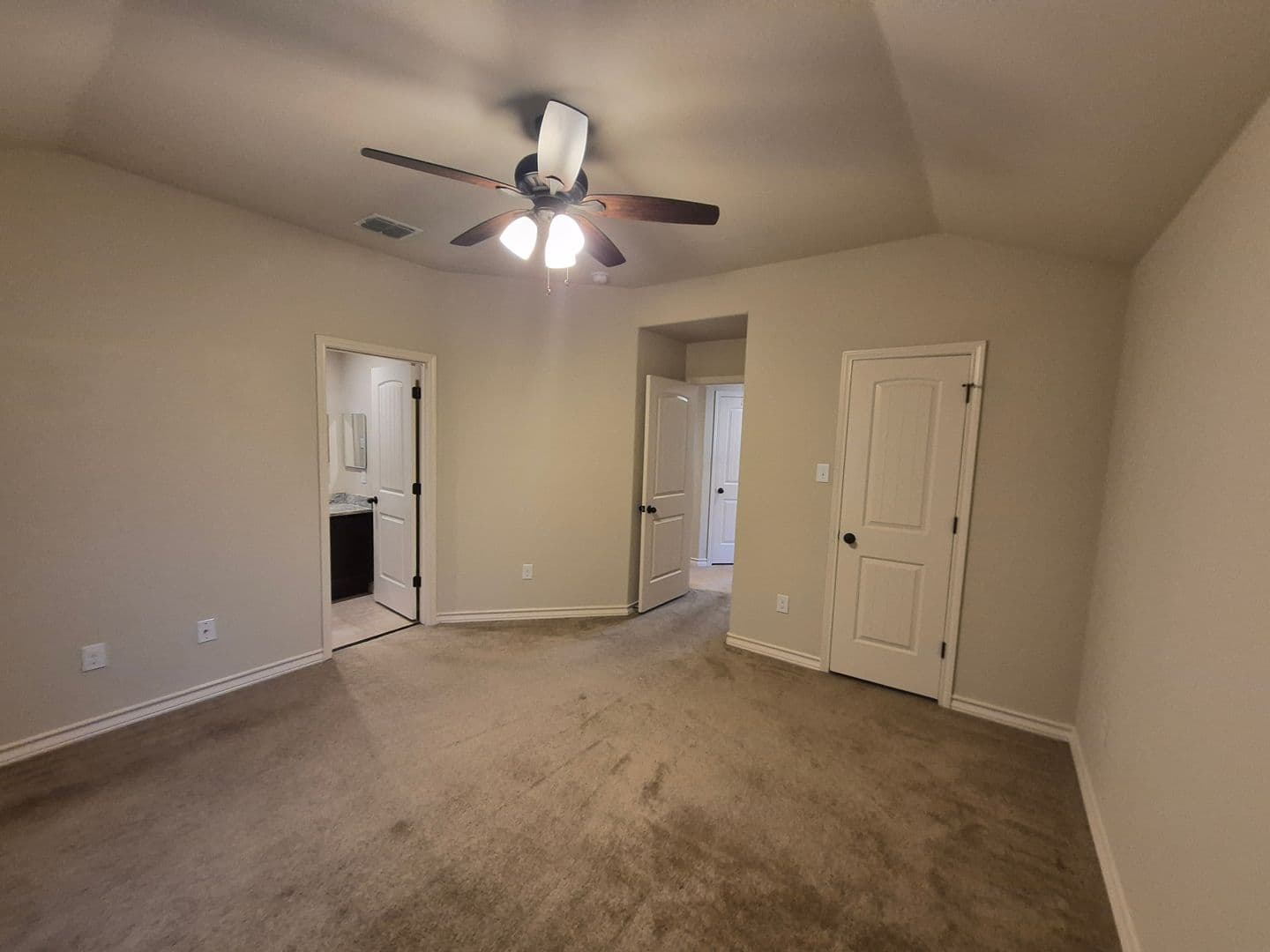 SAN ANTONIO House: 7026 LAKEVIEW DR #101