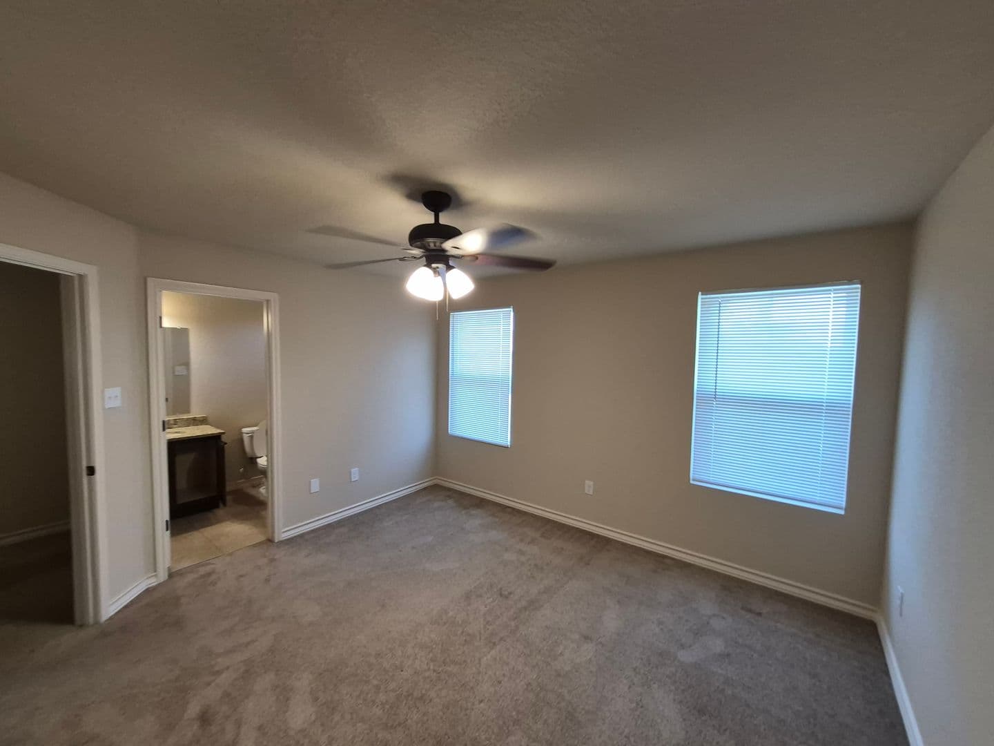 SAN ANTONIO House: 6618 ARANCIONE AVE #103