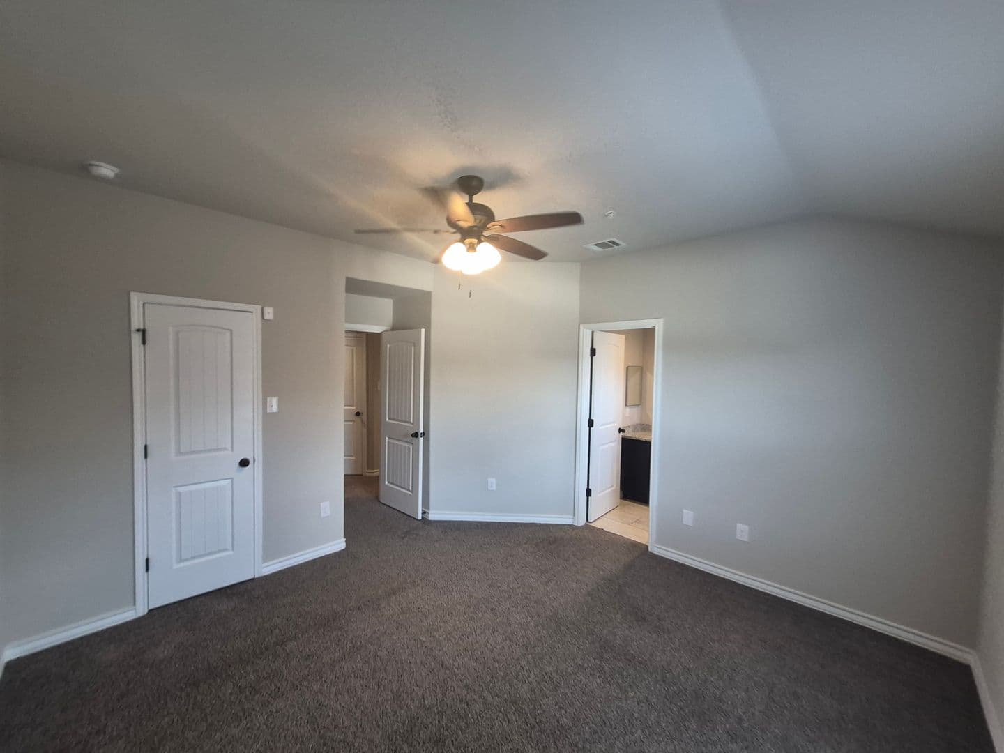 SAN ANTONIO House: 6314 LUGLIO LANE #102
