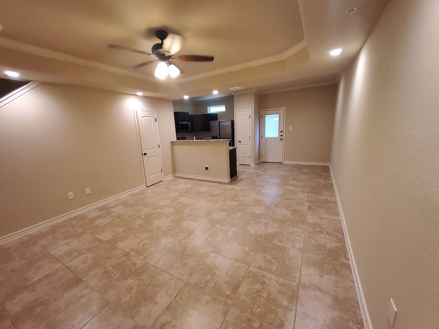 SAN ANTONIO House: 6326 LUGLIO LANE #102