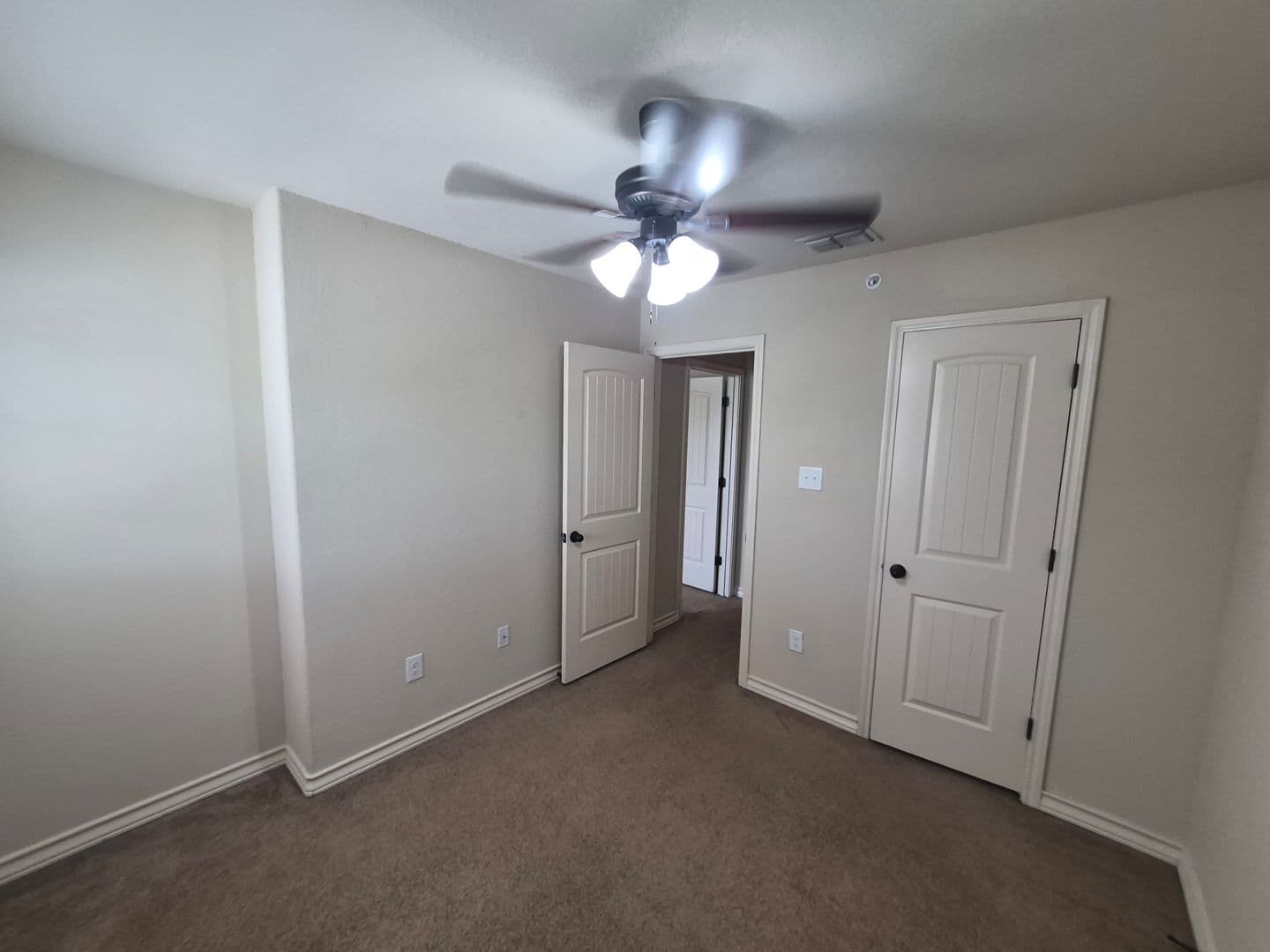 SAN ANTONIO House: 6618 ARANCIONE AVE #104