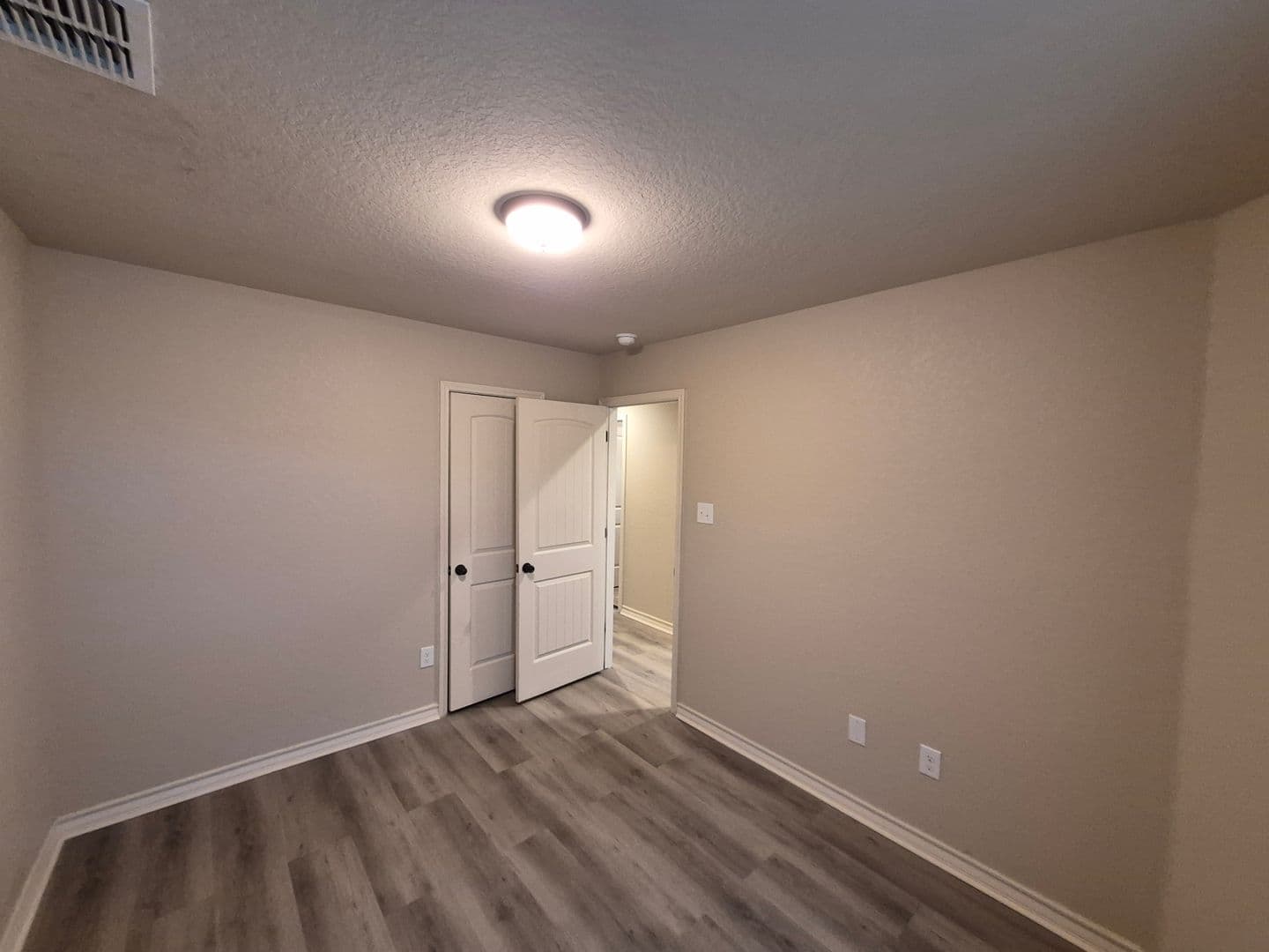 SAN ANTONIO House: 6306 LUGLIO LANE #201