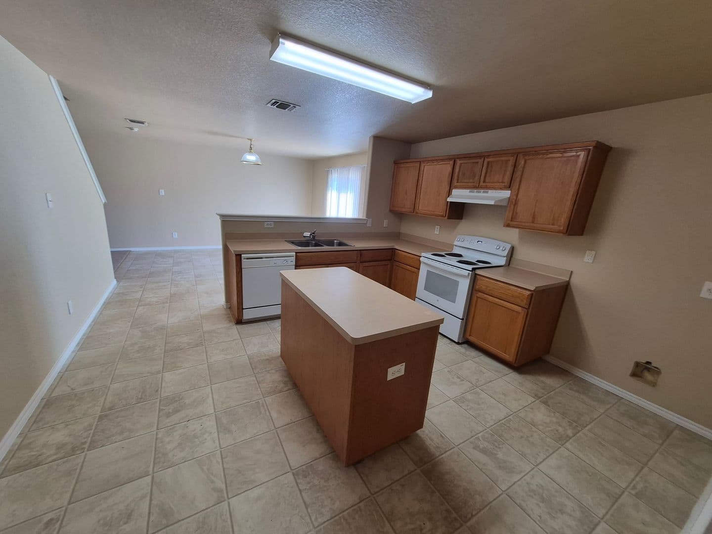 CONVERSE House: 3954 KEY WEST WAY