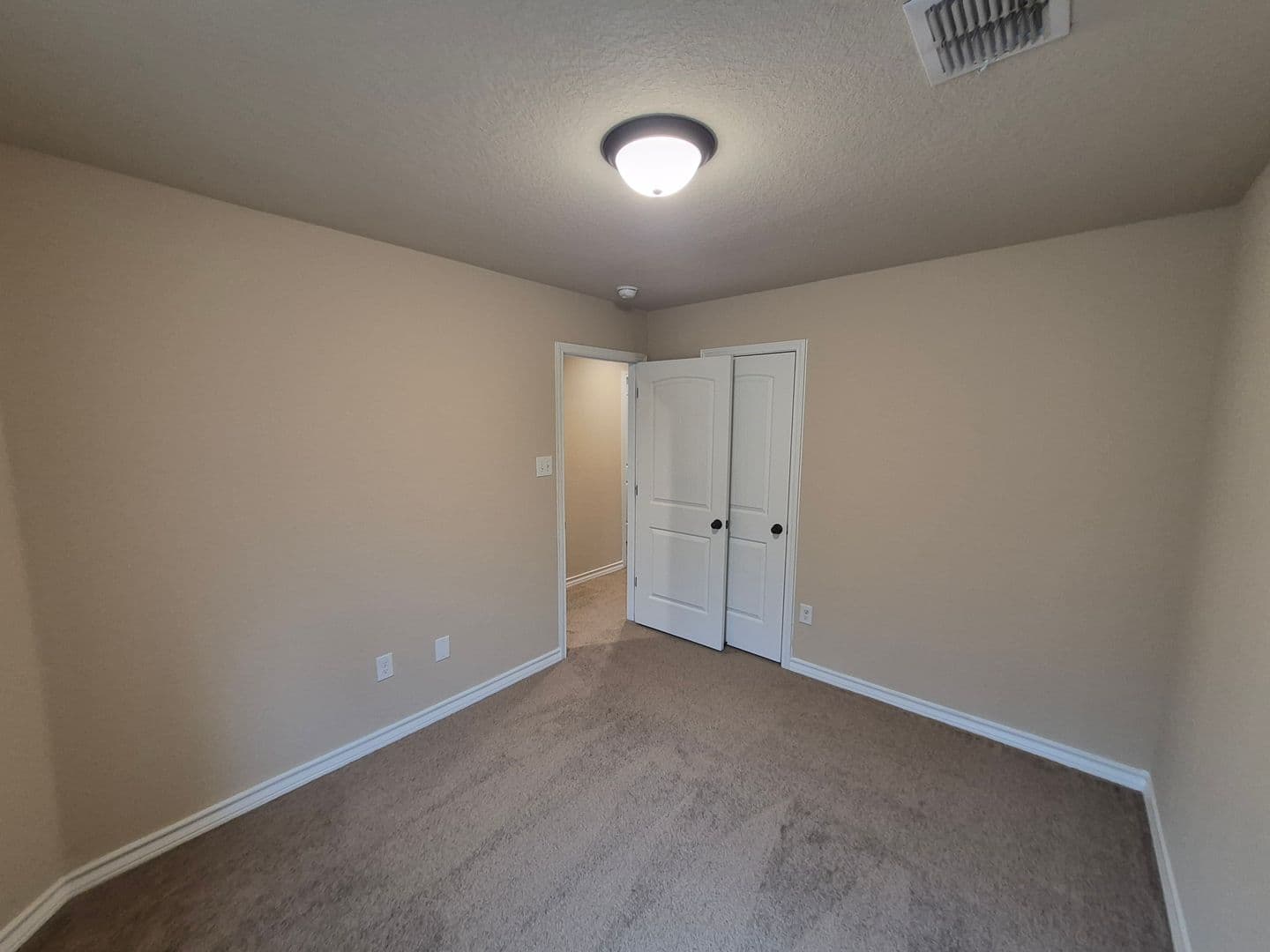 SAN ANTONIO House: 13915 ANNA'S WAY #101