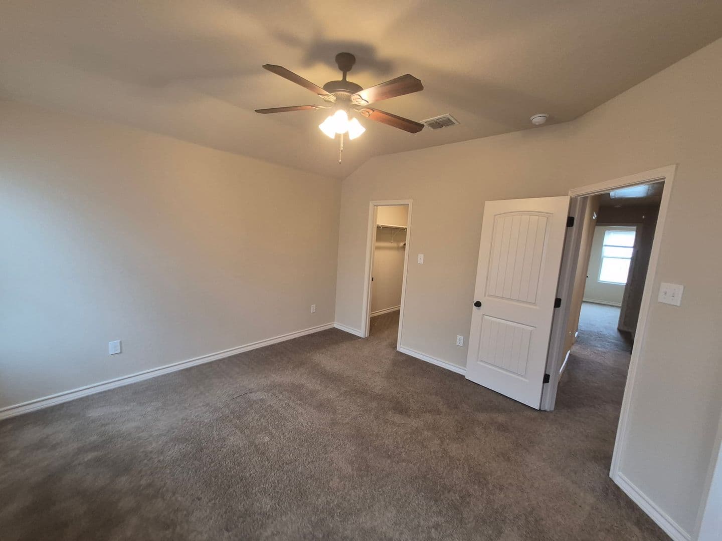 SAN ANTONIO House: 7014 DONOVAN WAY #103