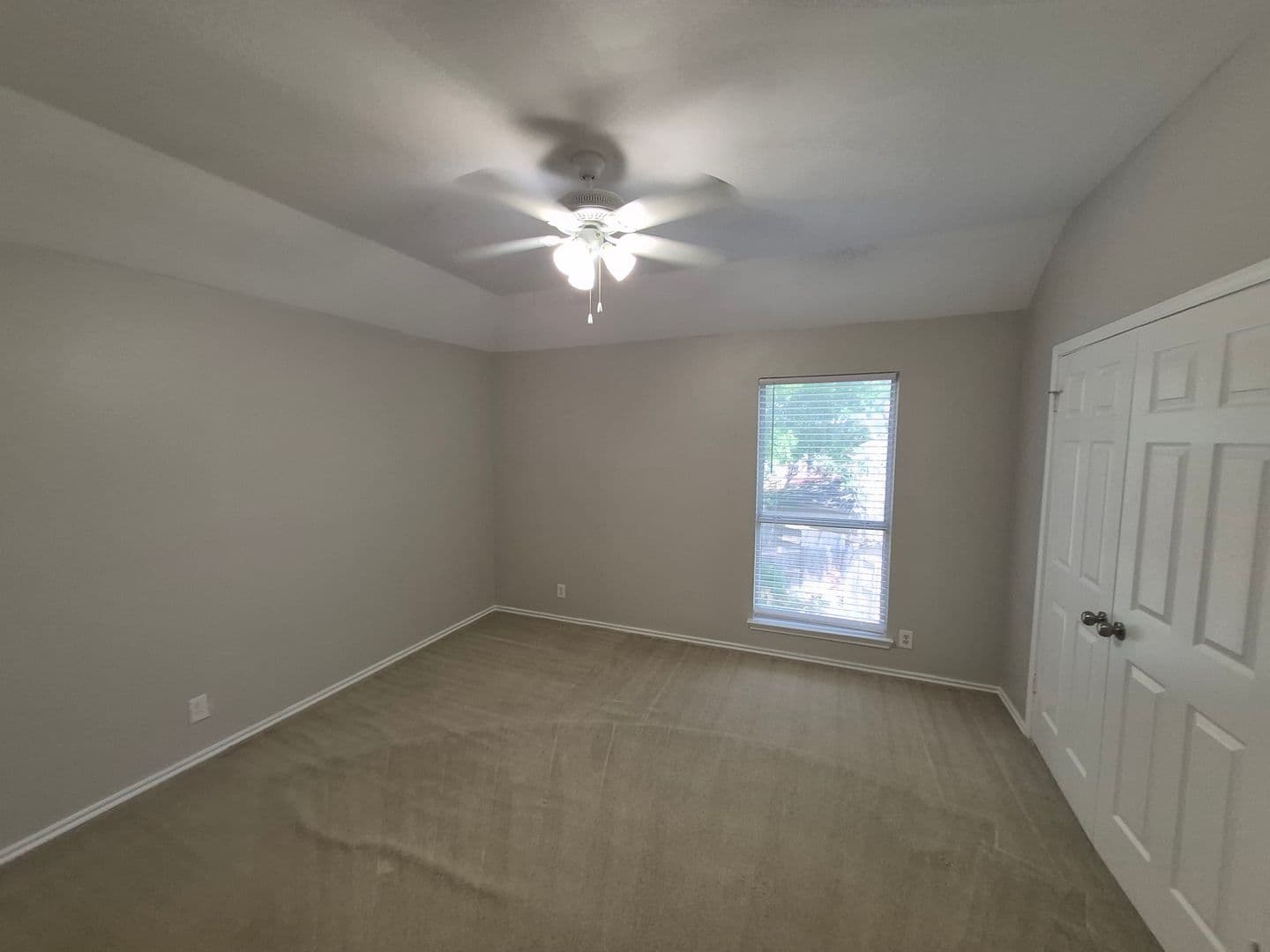 SCHERTZ House: 712 MOSS WOOD