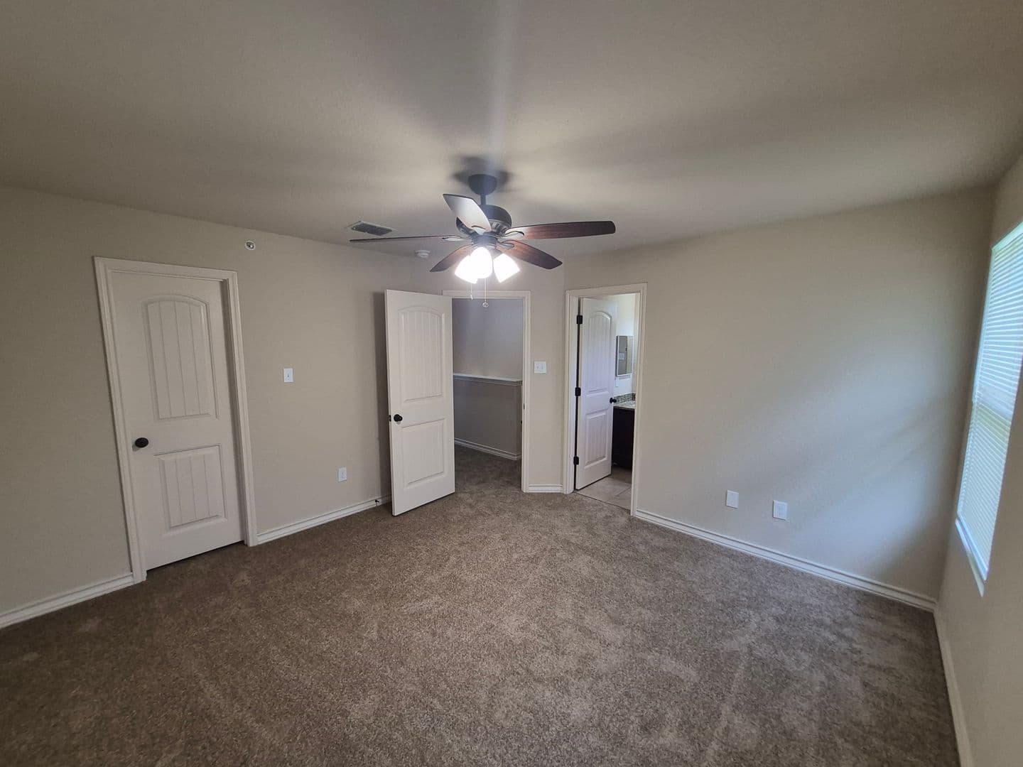 SAN ANTONIO House: 6602 ARANCIONE AVE #103