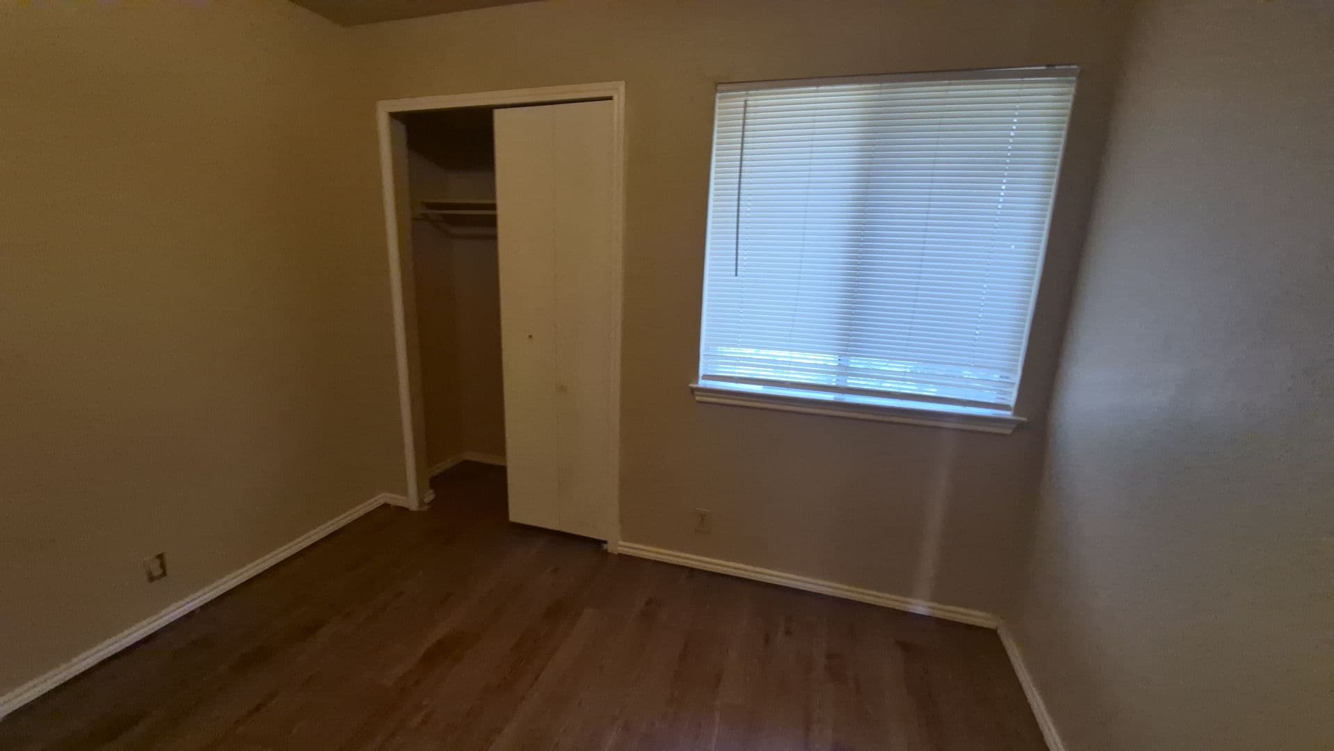 SAN ANTONIO House: 5201 MEADOWFIELD #4