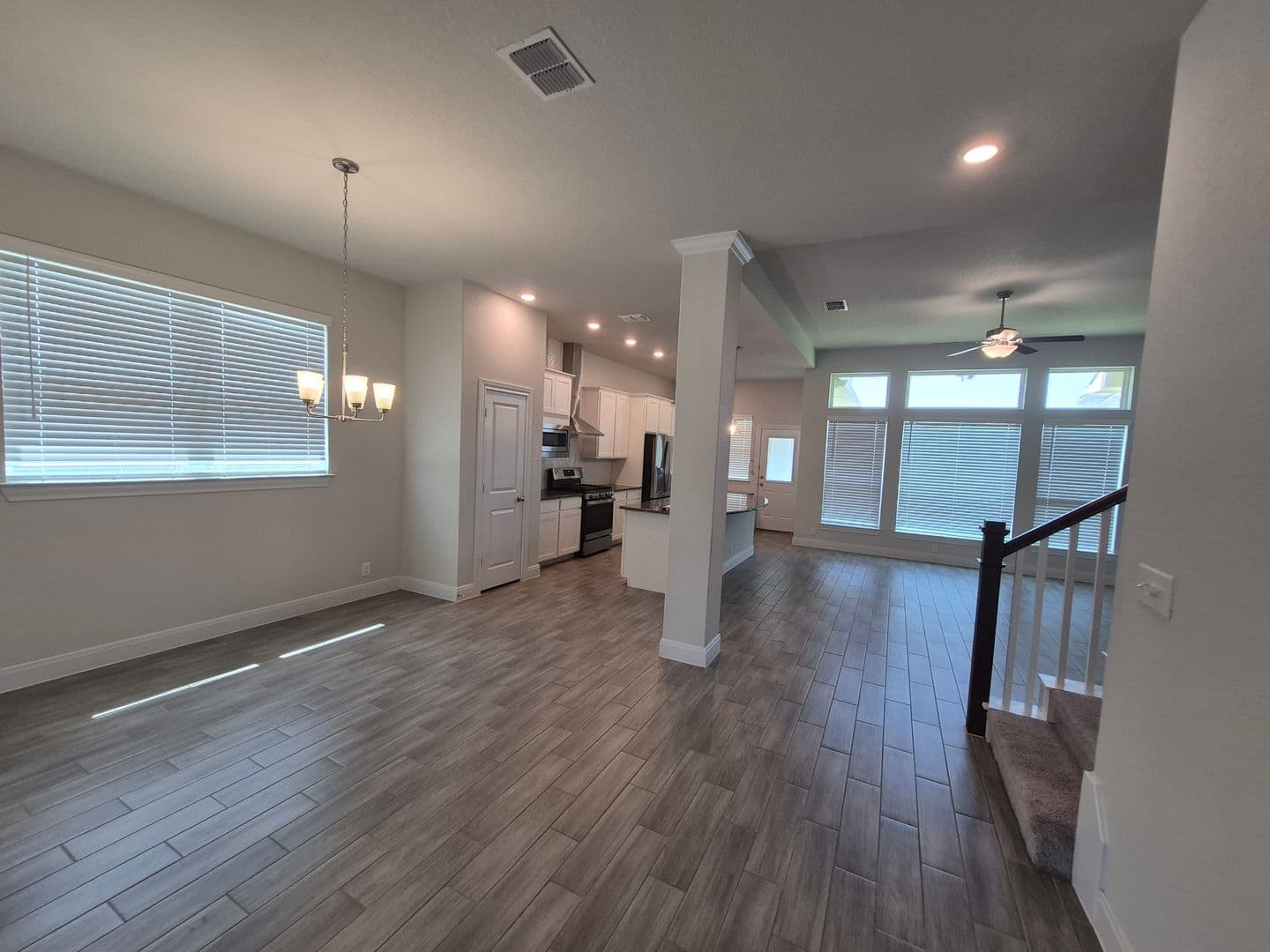 SCHERTZ House: 11612 HOLLERING PASS
