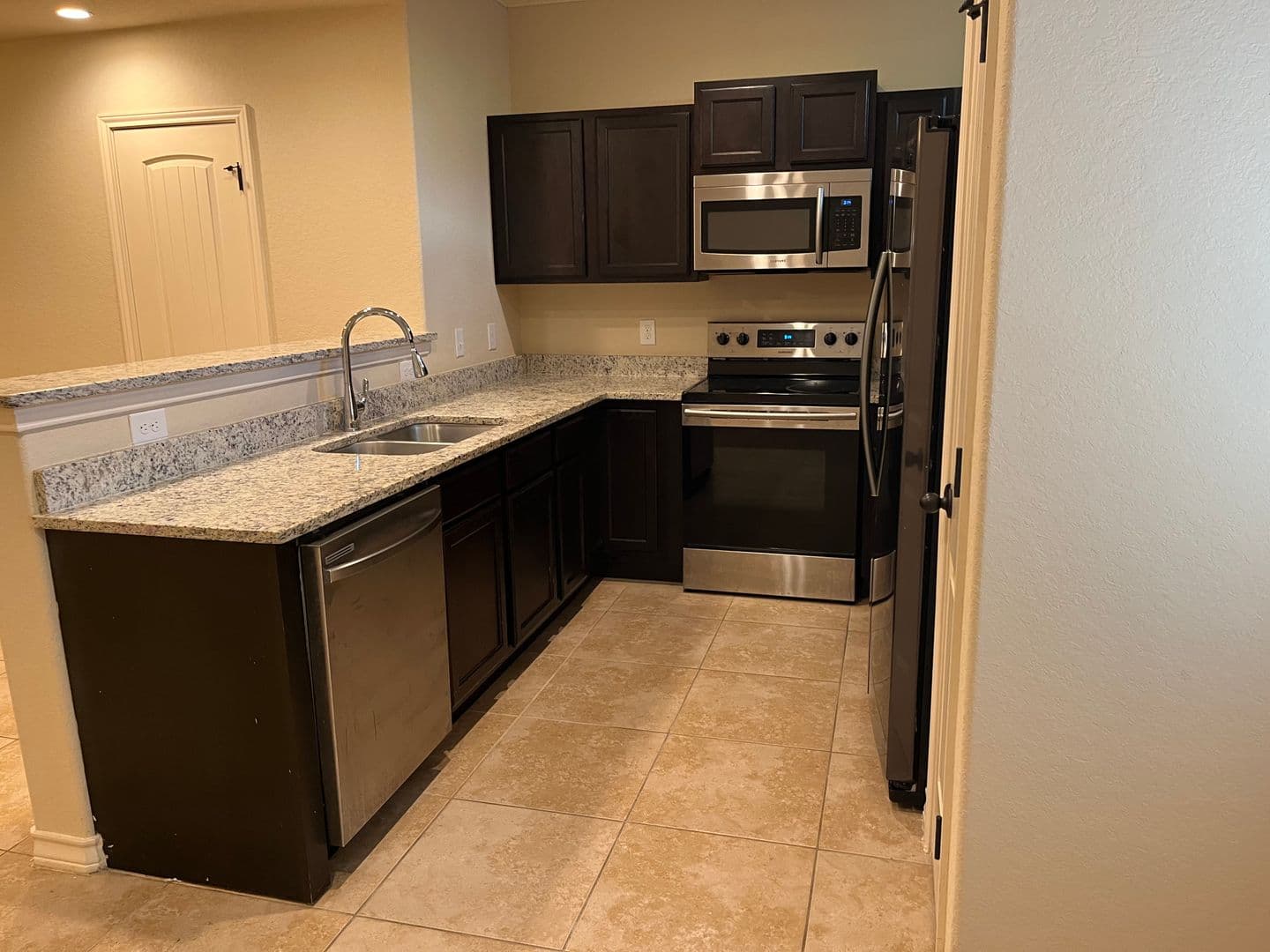 SAN ANTONIO House: 6534 MARCEL WAY #102