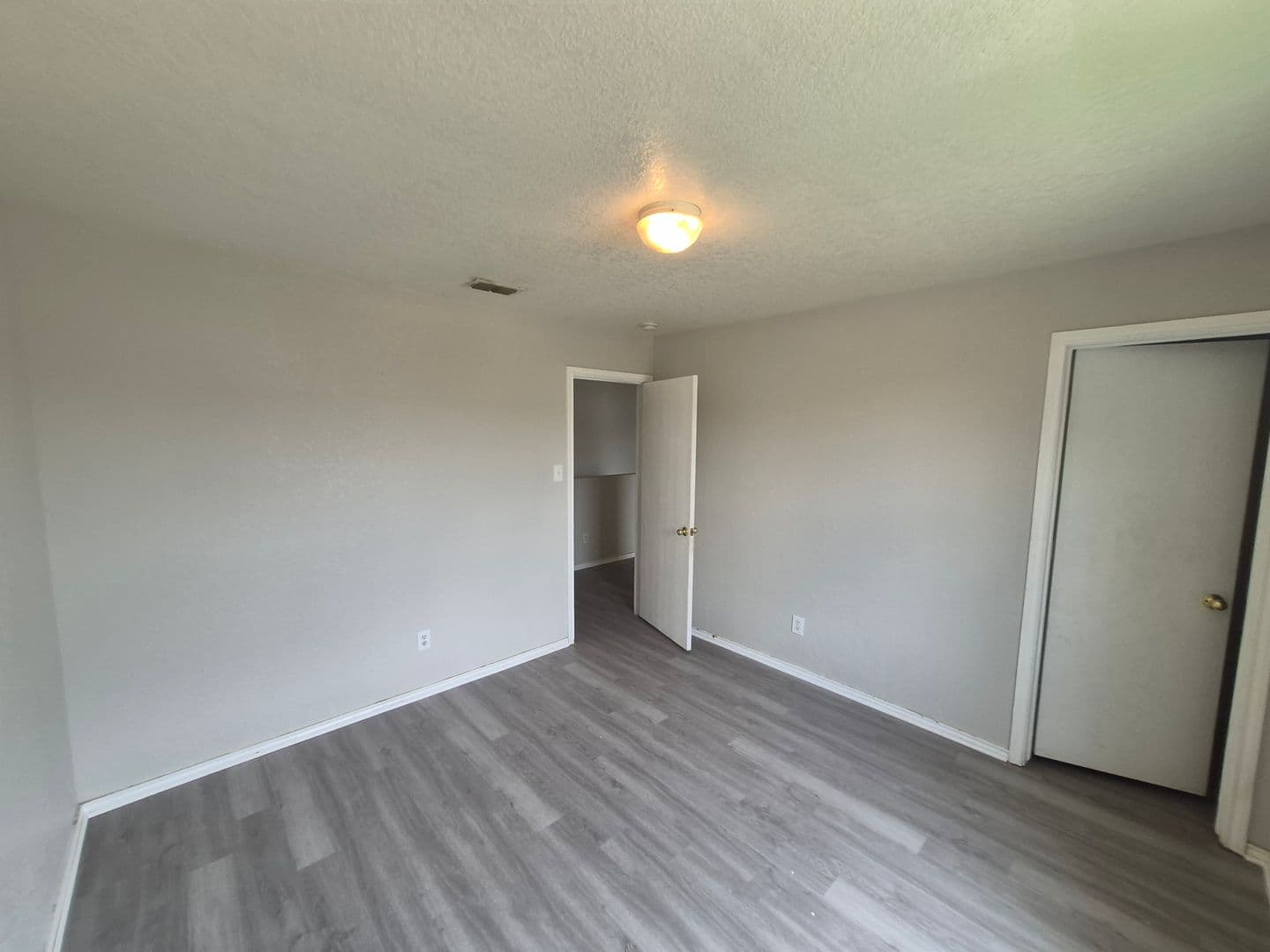 San Antonio House: 4526 Safe Harbor