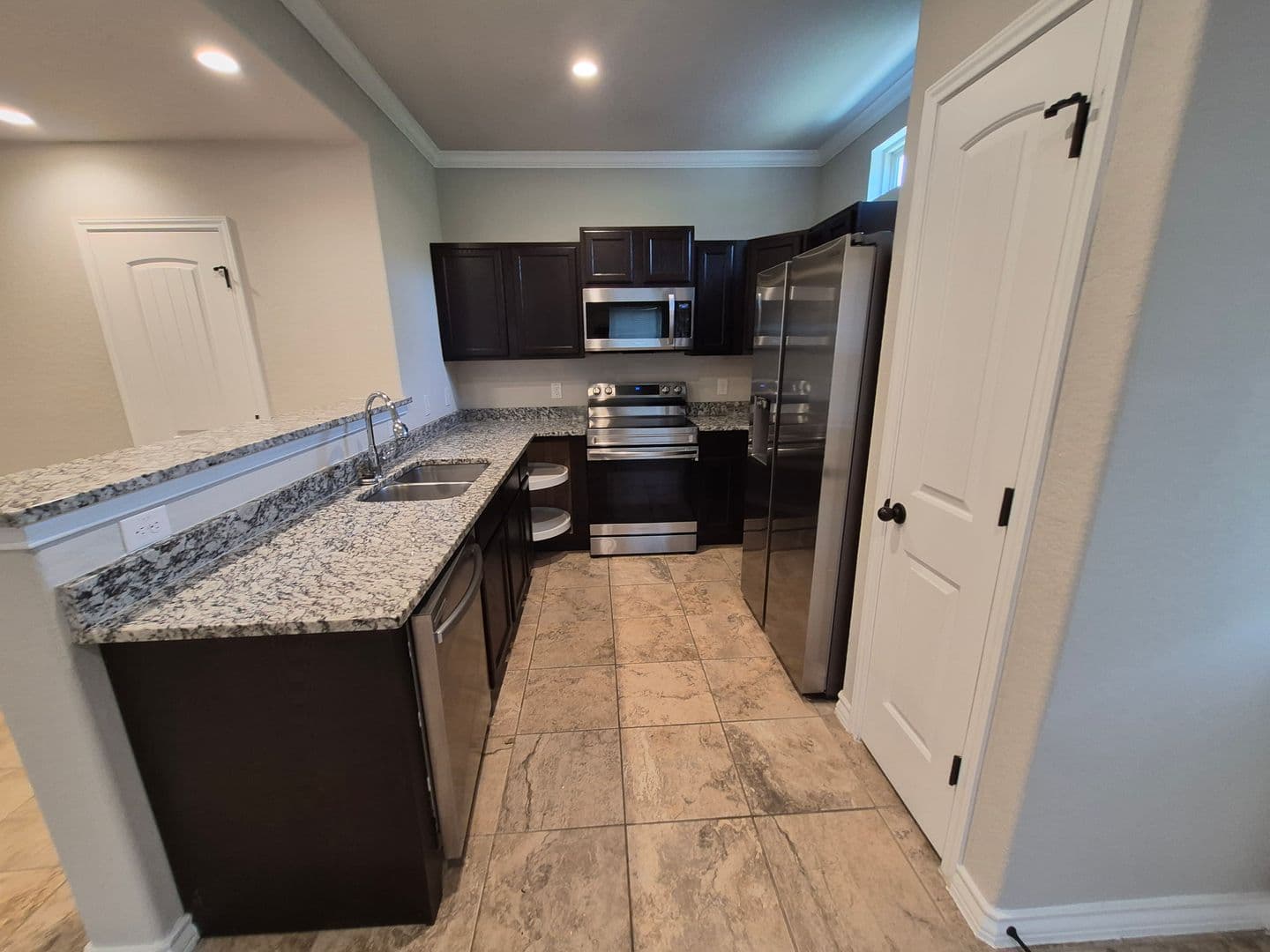 SAN ANTONIO House: 6303 LUGLIO LANE #102