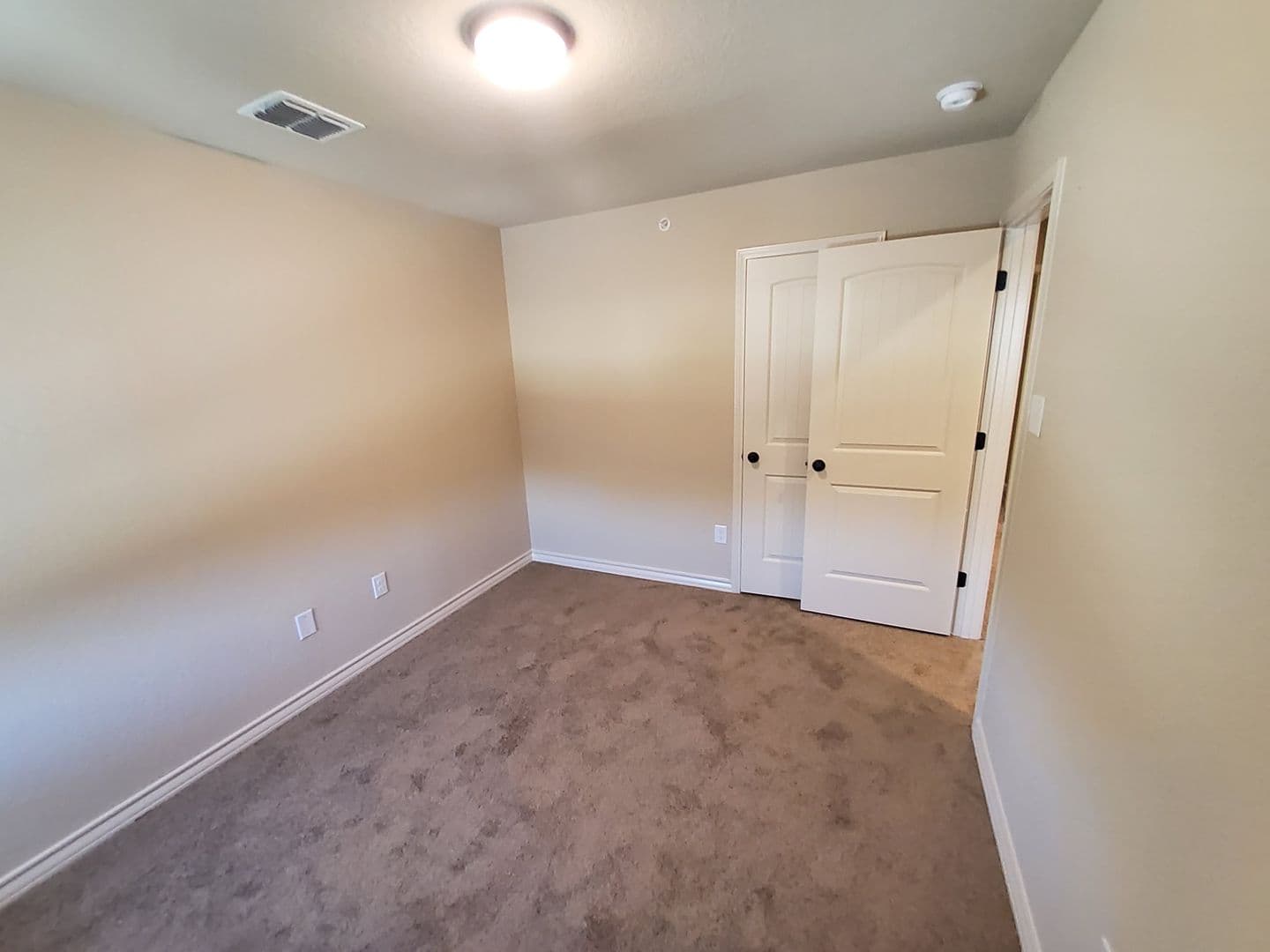 SAN ANTONIO House: 6326 LUGLIO LANE #102
