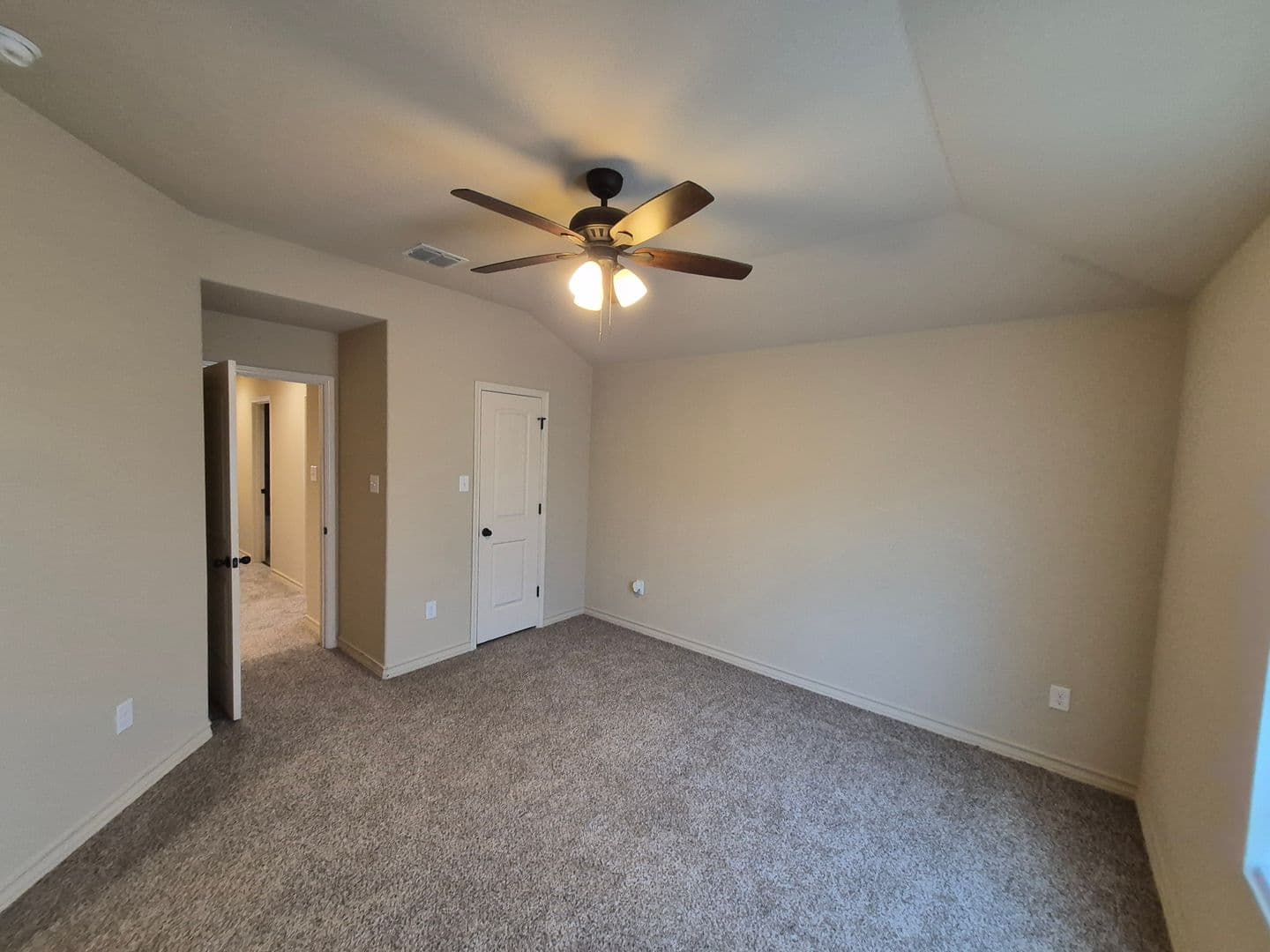 SAN ANTONIO House: 13910 ANNA'S WAY #102