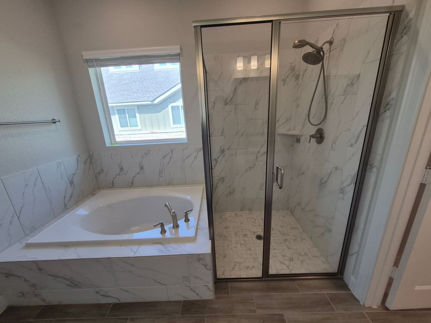 SCHERTZ House: 11612 HOLLERING PASS