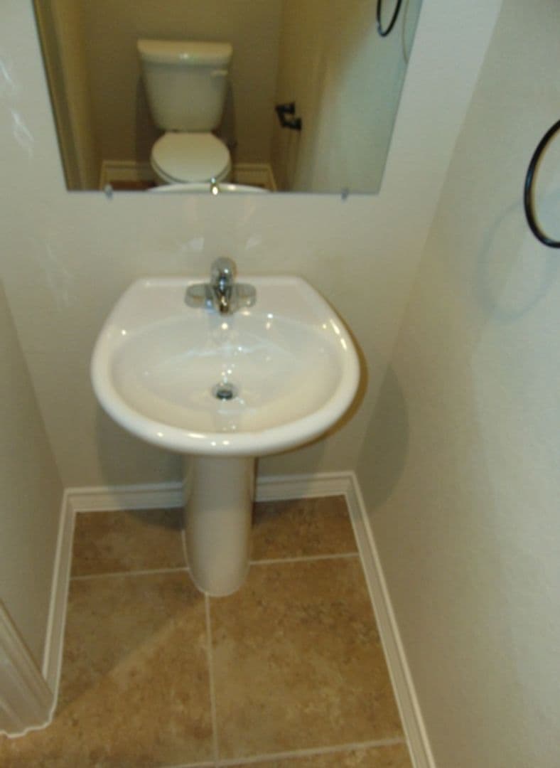 SAN ANTONIO House: 13903 ANNA'S WAY #103