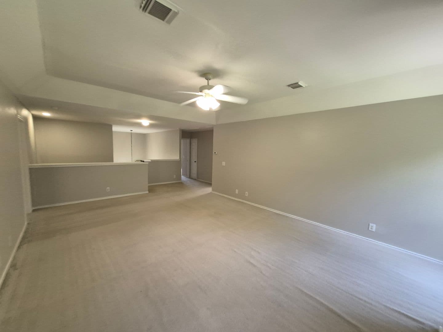 SCHERTZ House: 712 MOSS WOOD