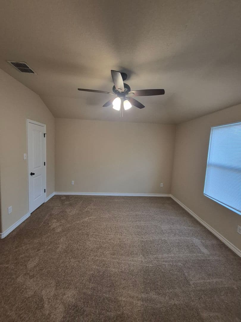SAN ANTONIO House: 13915 ANNA'S WAY #101