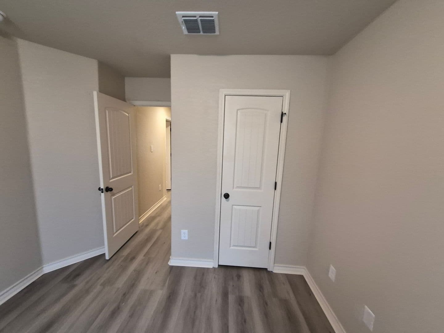SAN ANTONIO House: 6306 LUGLIO LANE #201