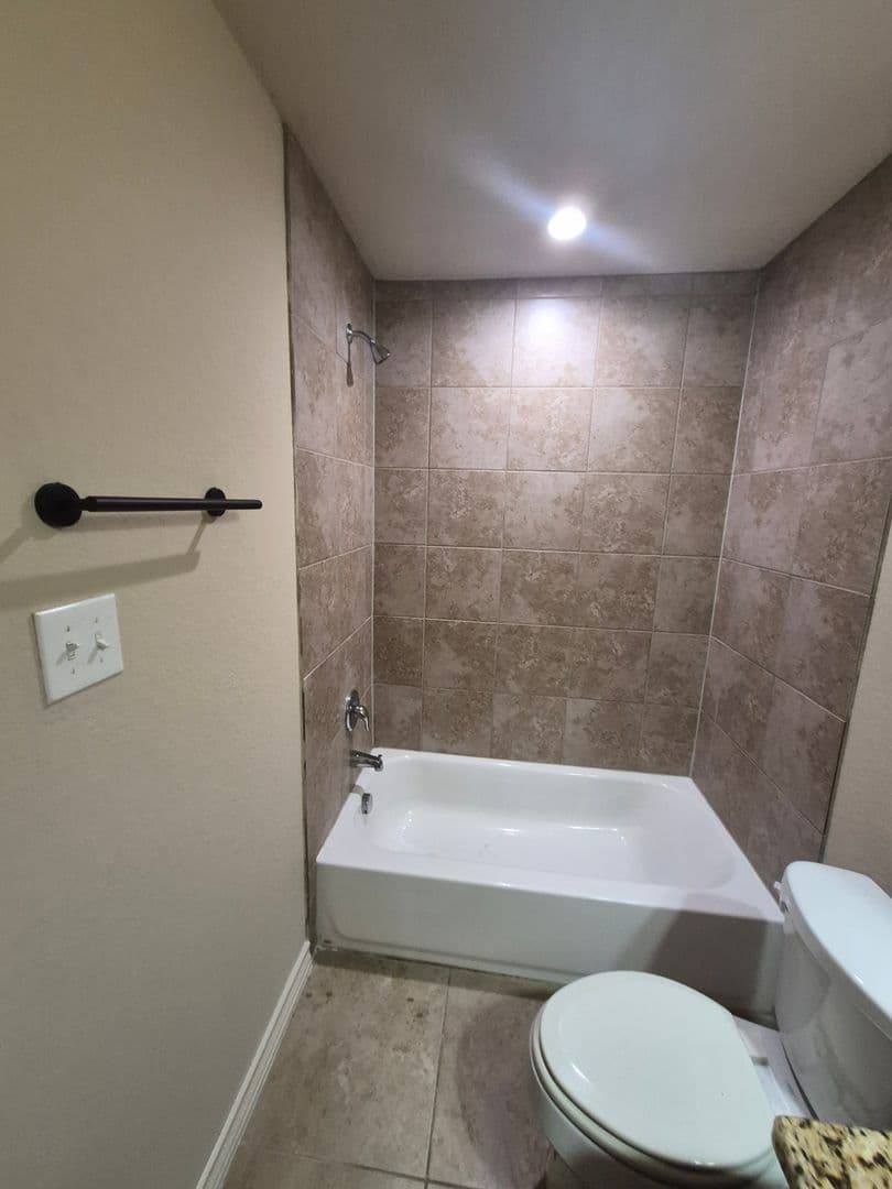 SAN ANTONIO House: 6602 ARANCIONE AVE #103