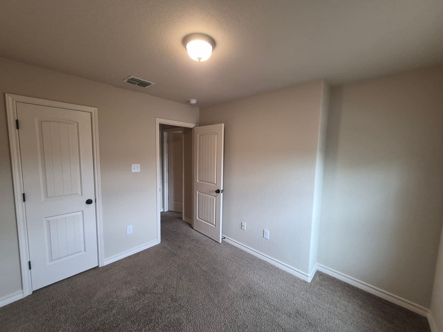 SAN ANTONIO House: 7014 DONOVAN WAY #103