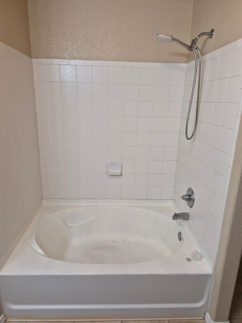 CONVERSE House: 3954 KEY WEST WAY