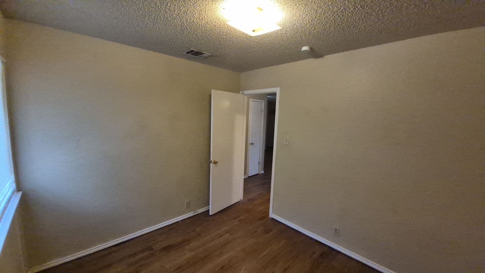 SAN ANTONIO House: 5201 MEADOWFIELD #4