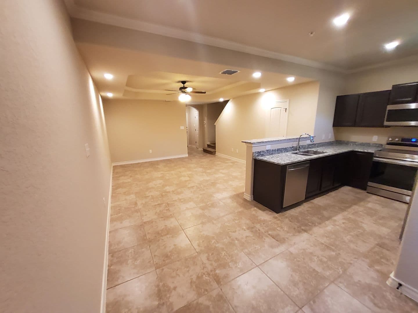 SAN ANTONIO House: 6326 LUGLIO LANE #102