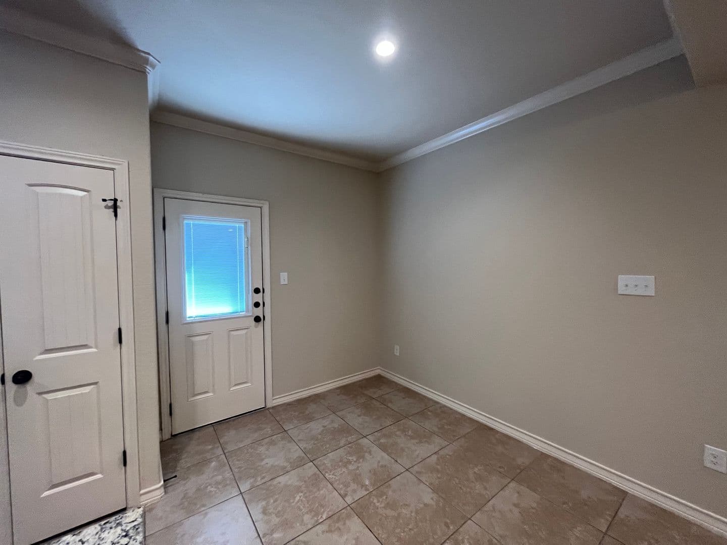 SAN ANTONIO House: 6534 MARCEL WAY #102