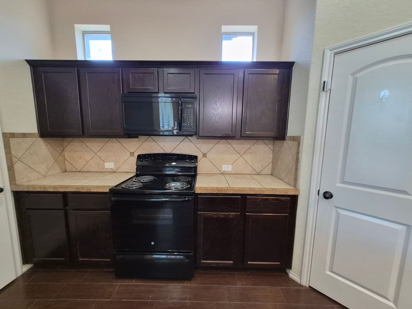 NEW BRAUNFELS House: 522 CREEKSIDE CIRCLE