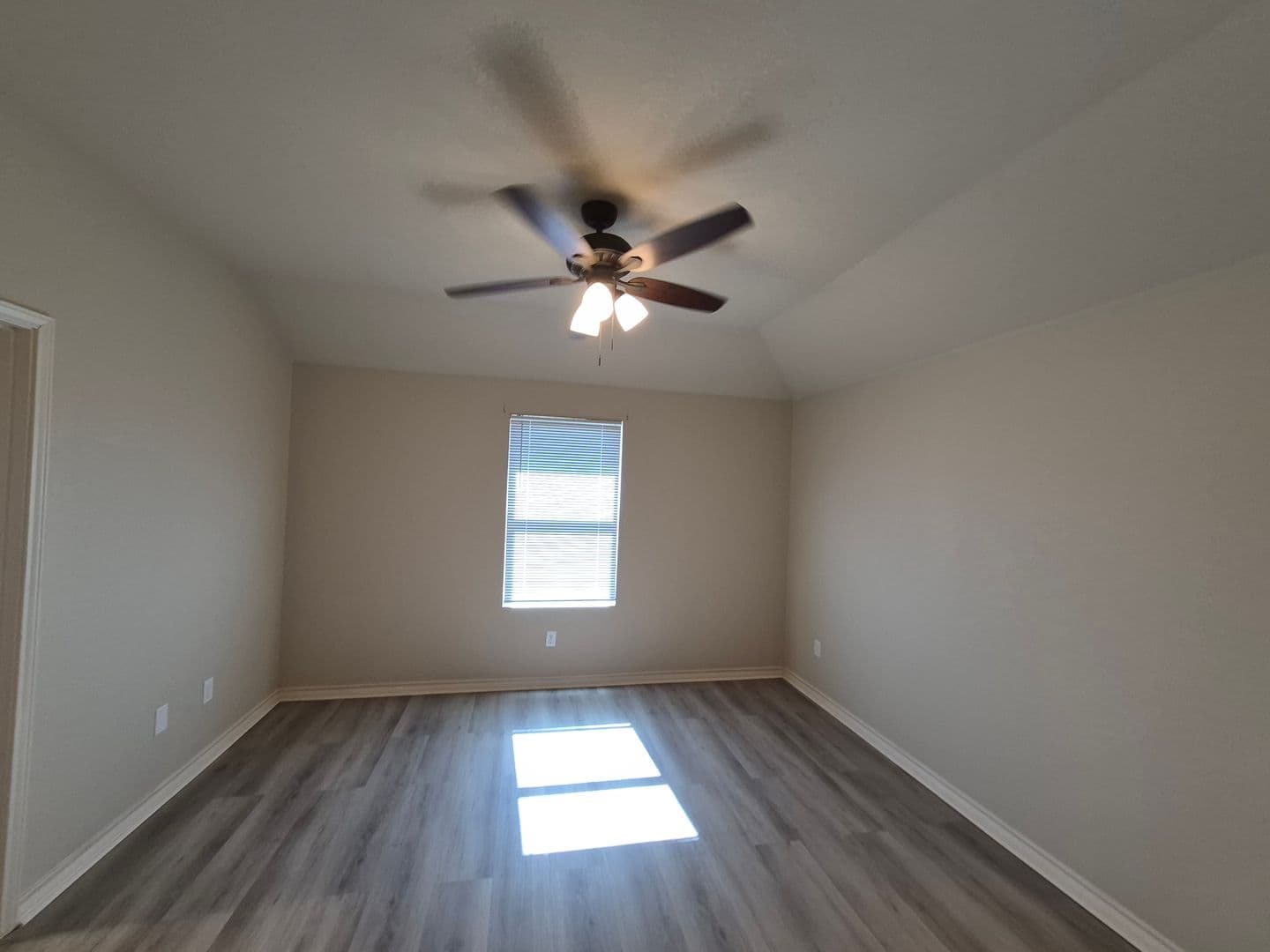 SAN ANTONIO House: 6306 LUGLIO LANE #201