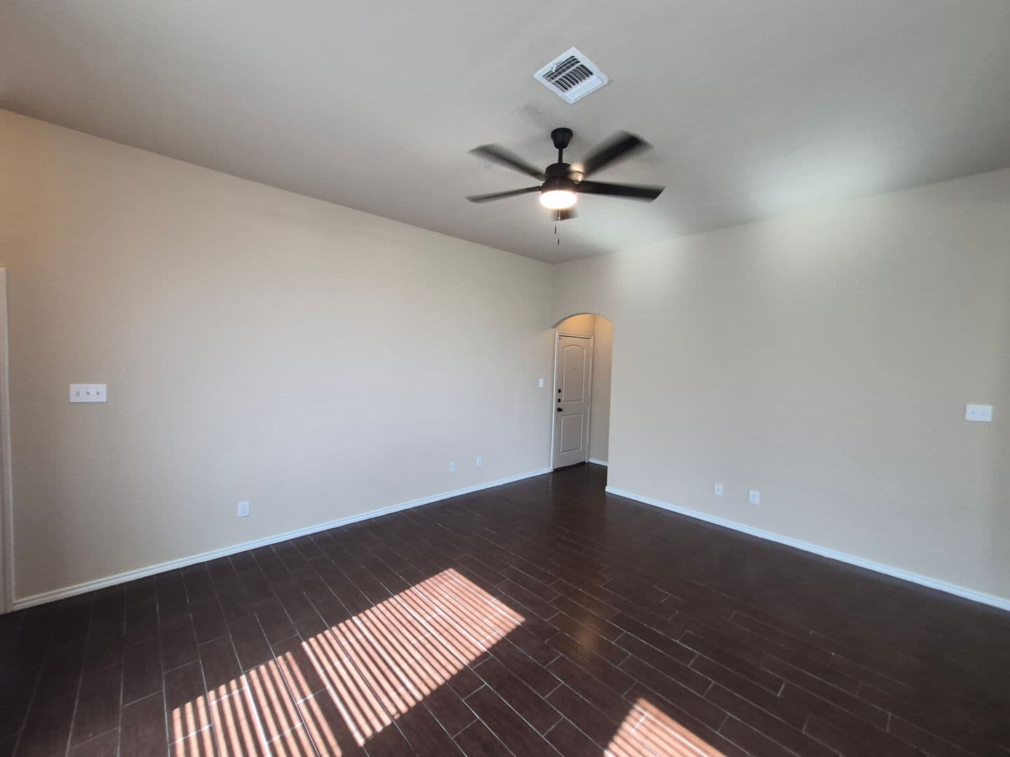 NEW BRAUNFELS House: 522 CREEKSIDE CIRCLE