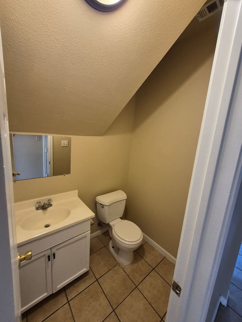 SAN ANTONIO House: 13042 OCONNOR COVE
