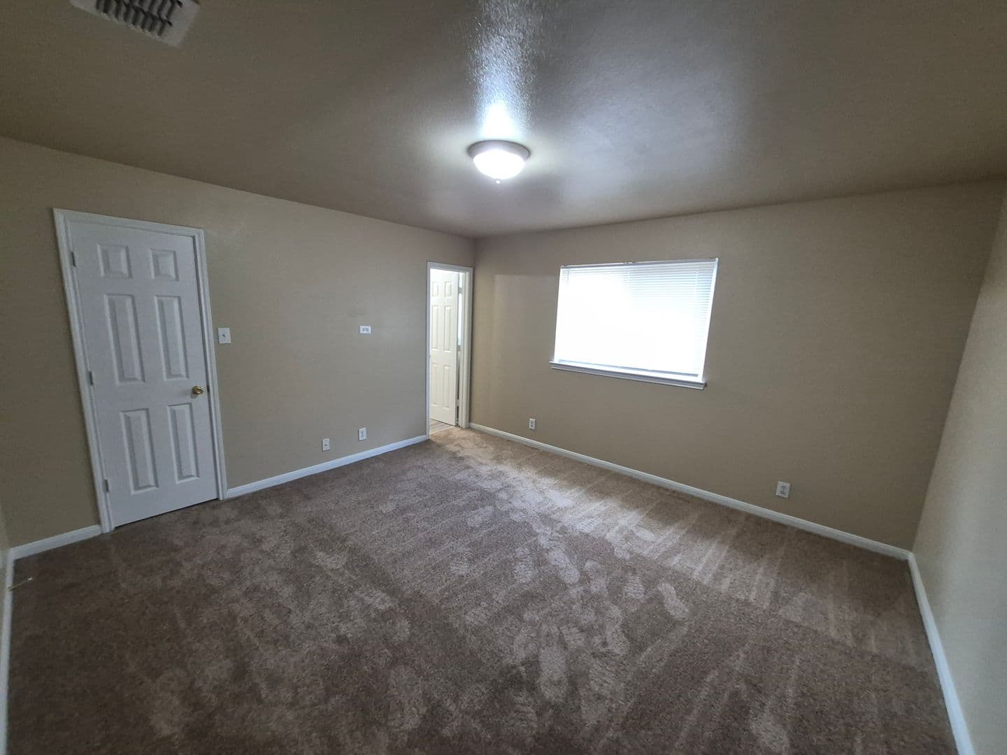 SAN ANTONIO House: 13042 OCONNOR COVE