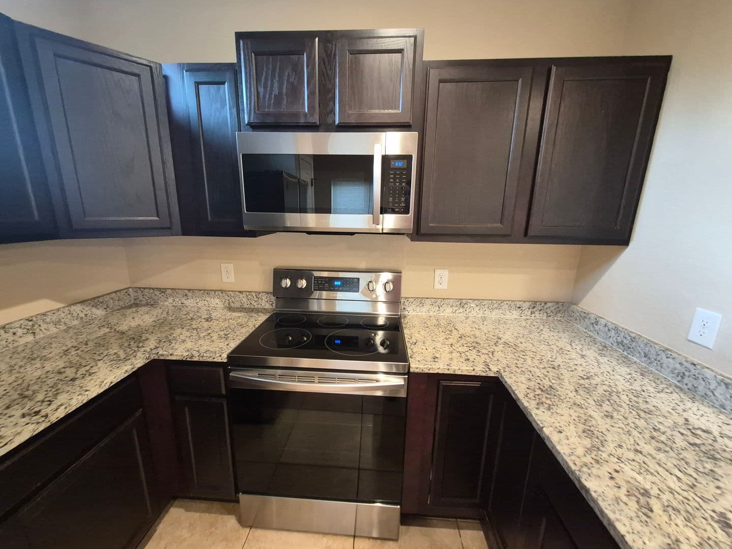 SAN ANTONIO House: 13915 ANNA'S WAY #101