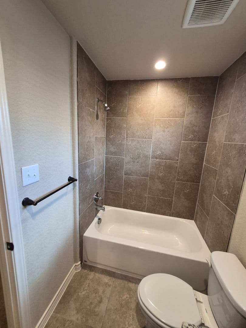 SAN ANTONIO House: 6422 MARCEL WAY #104