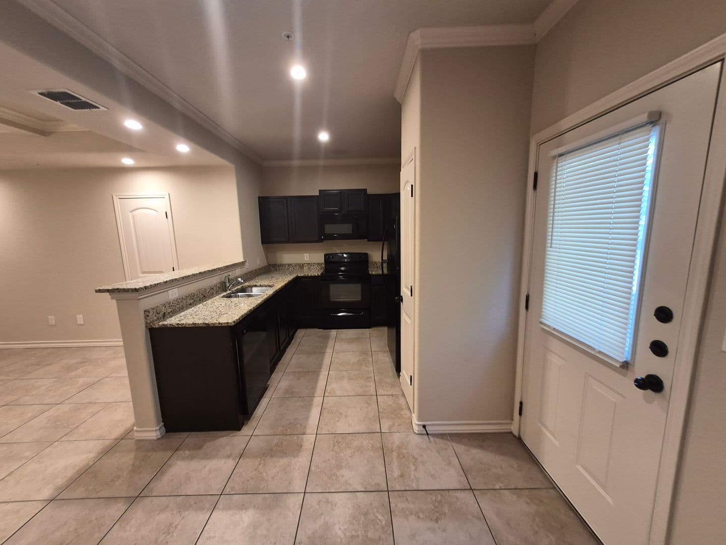 SAN ANTONIO House: 6602 ARANCIONE AVE #103