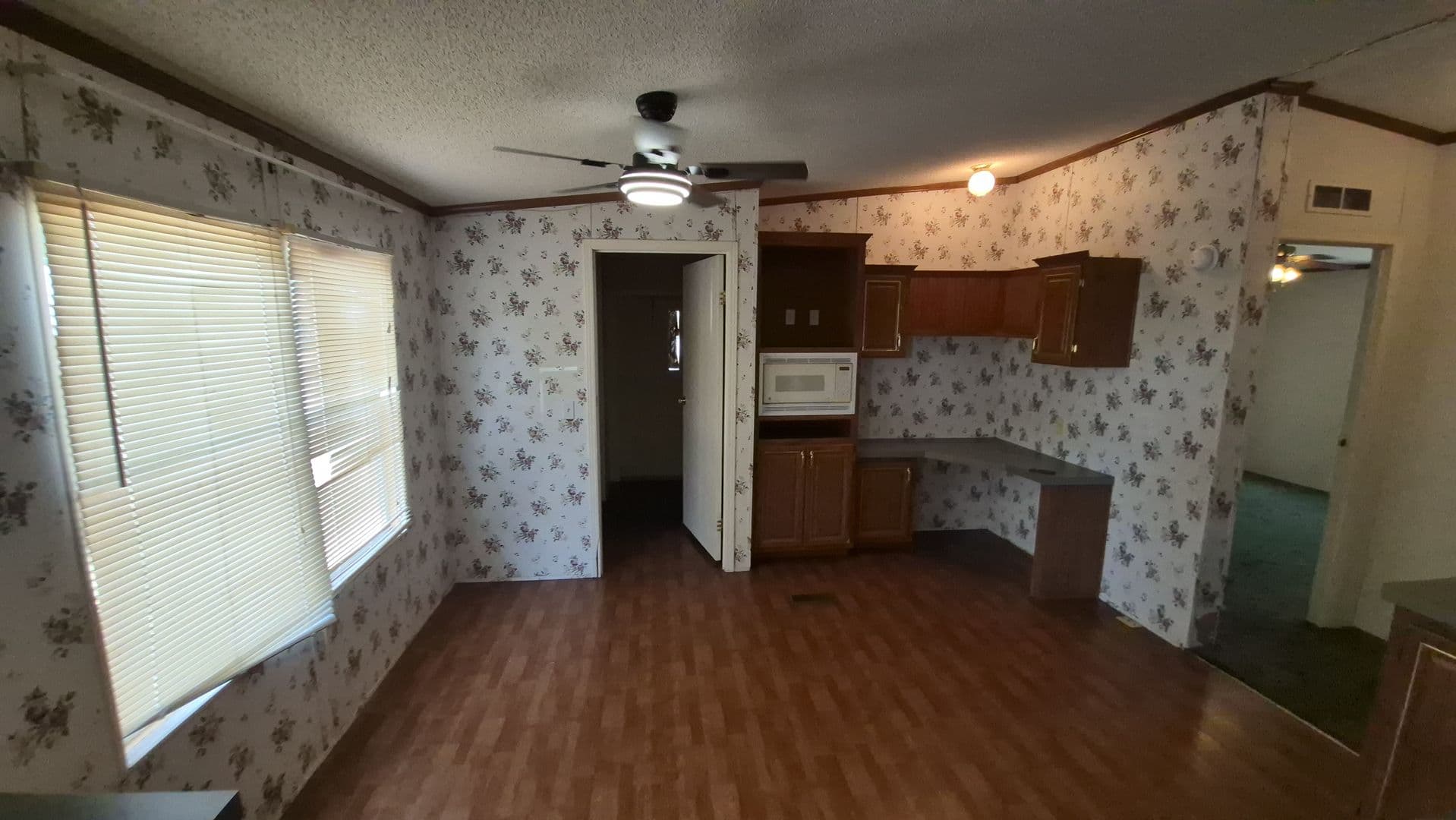 SAN ANTONIO House: 7500 PARADISE RD #55