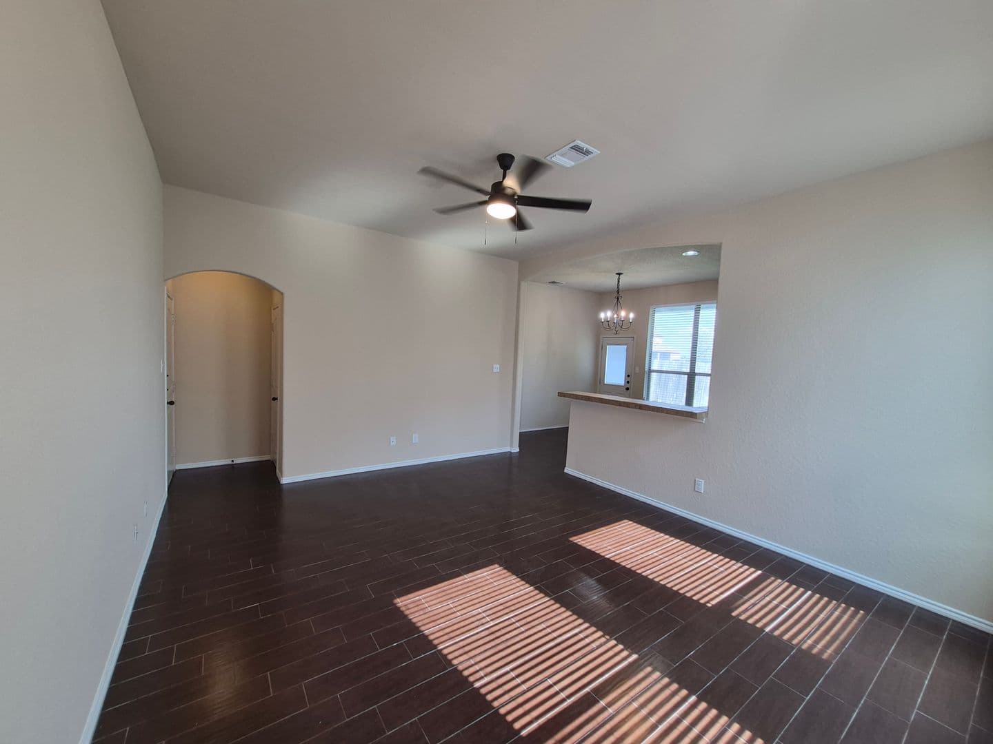 NEW BRAUNFELS House: 522 CREEKSIDE CIRCLE