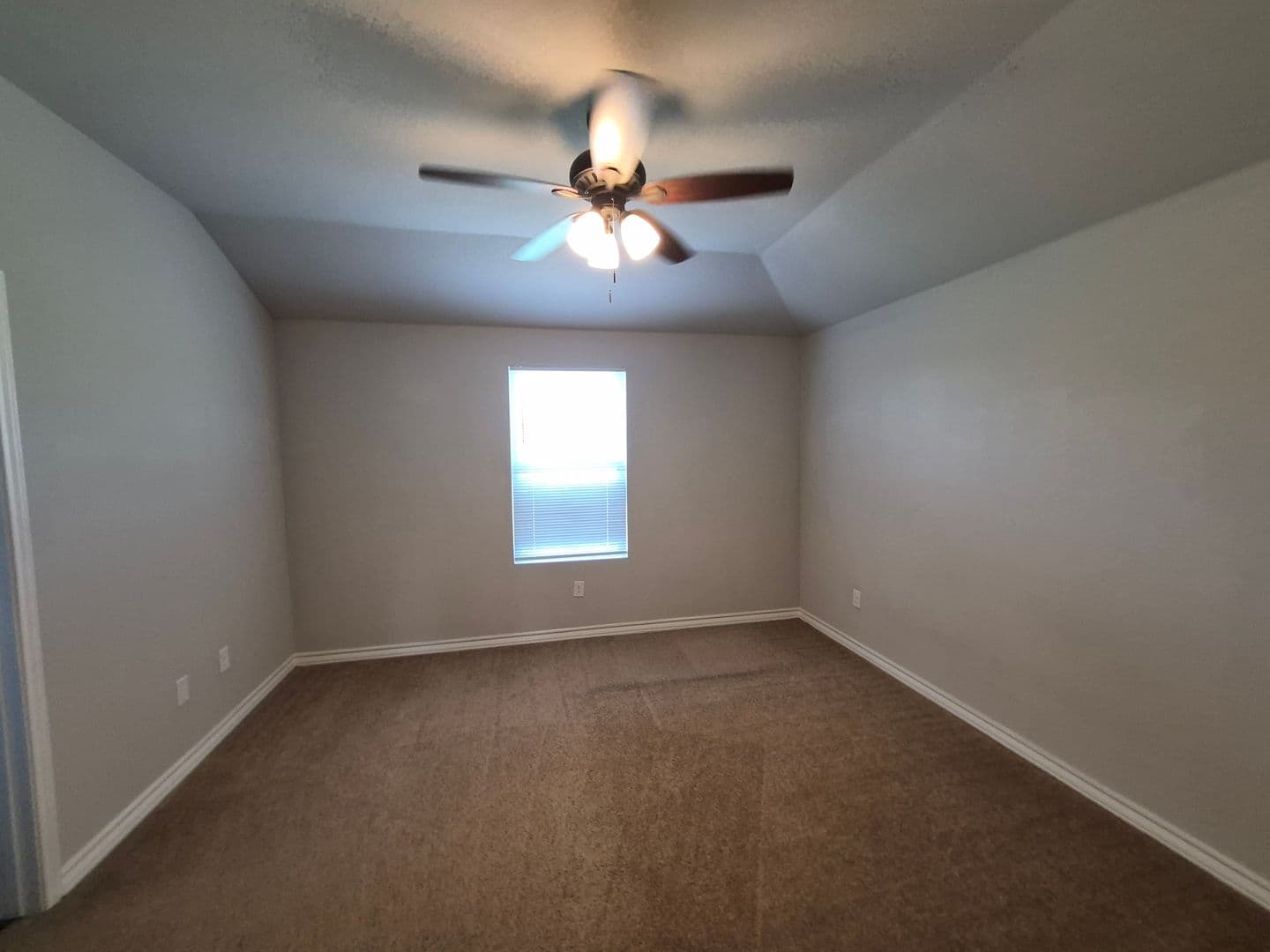 SAN ANTONIO House: 6303 LUGLIO LANE #102