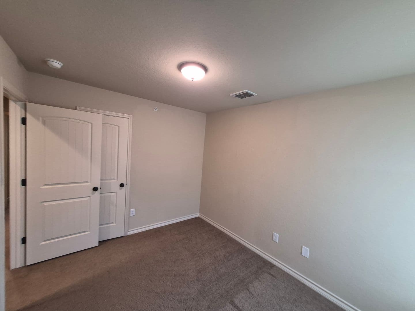 SAN ANTONIO House: 6327 LUGLIO LANE #102