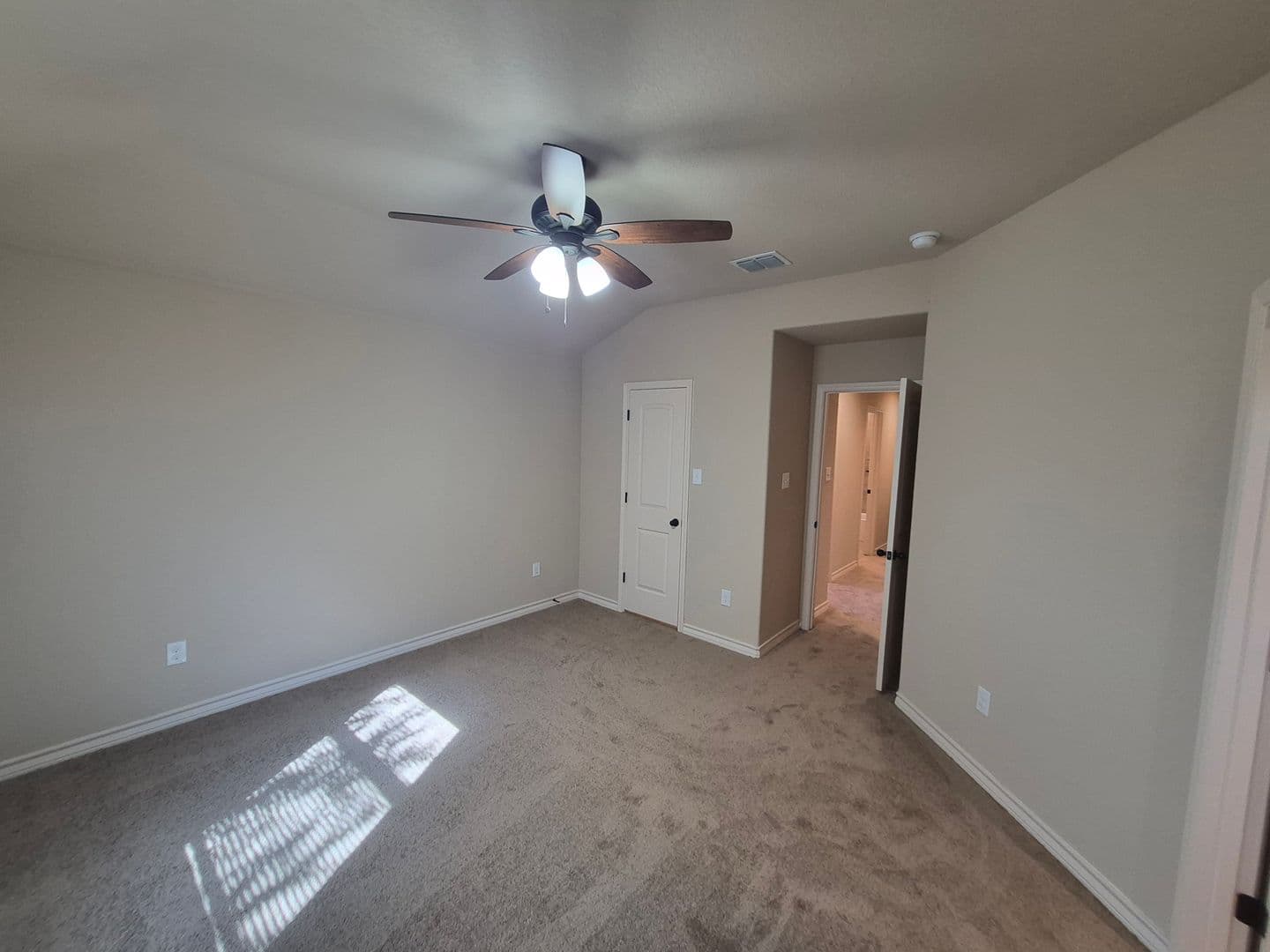 SAN ANTONIO House: 6866 LAKEVIEW DR #102