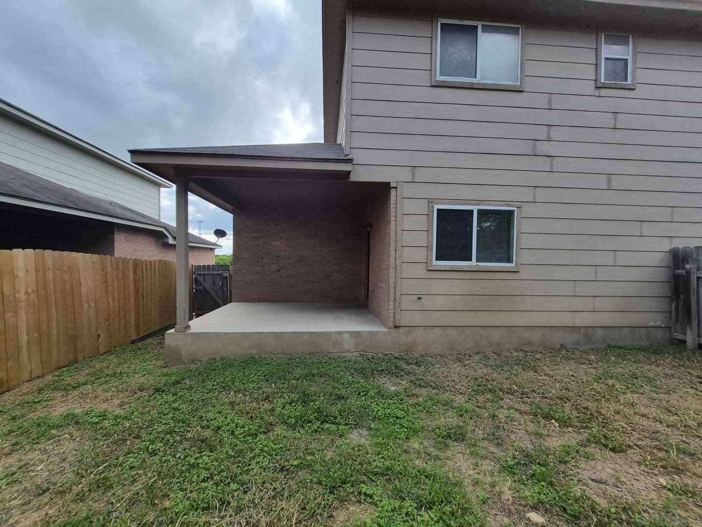 SAN ANTONIO House: 13042 OCONNOR COVE