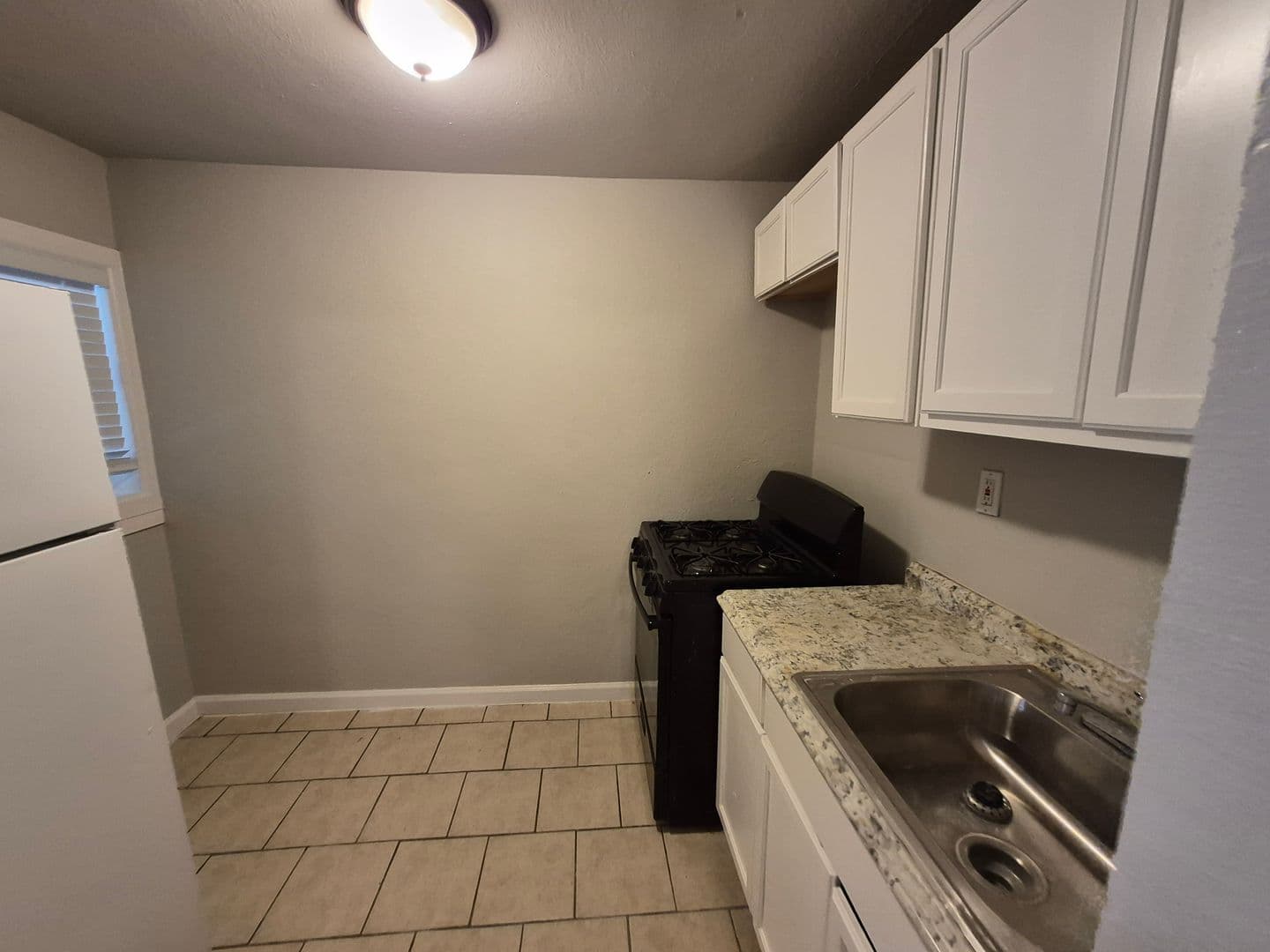 San Antonio House: 115 Caldwell Unit 8