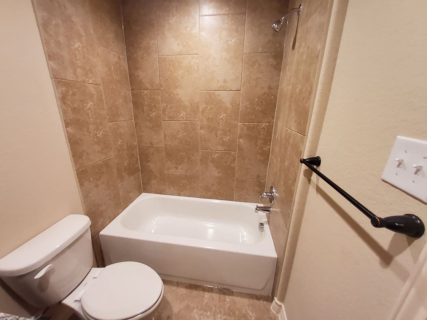 SAN ANTONIO House: 6326 LUGLIO LANE #102