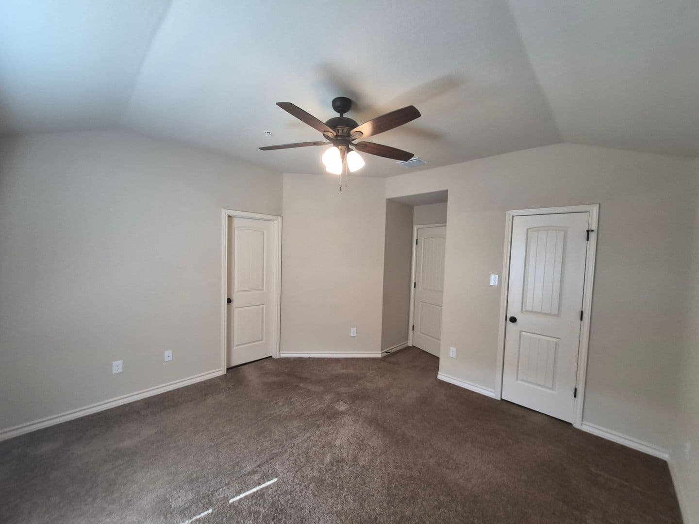 SAN ANTONIO House: 6306 LUGLIO LANE #104