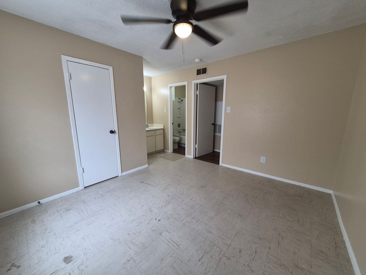 SAN ANTONIO House: 300 MOURSUND BLVD #7
